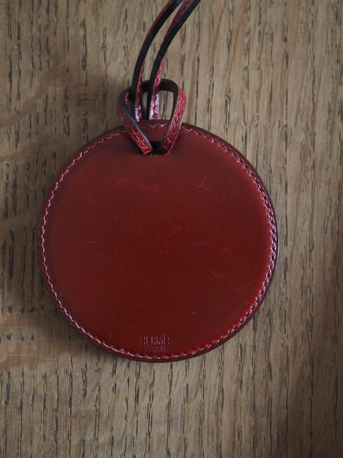 HERMES エルメス ミラー ネックレス レザー ボルドー ユニ