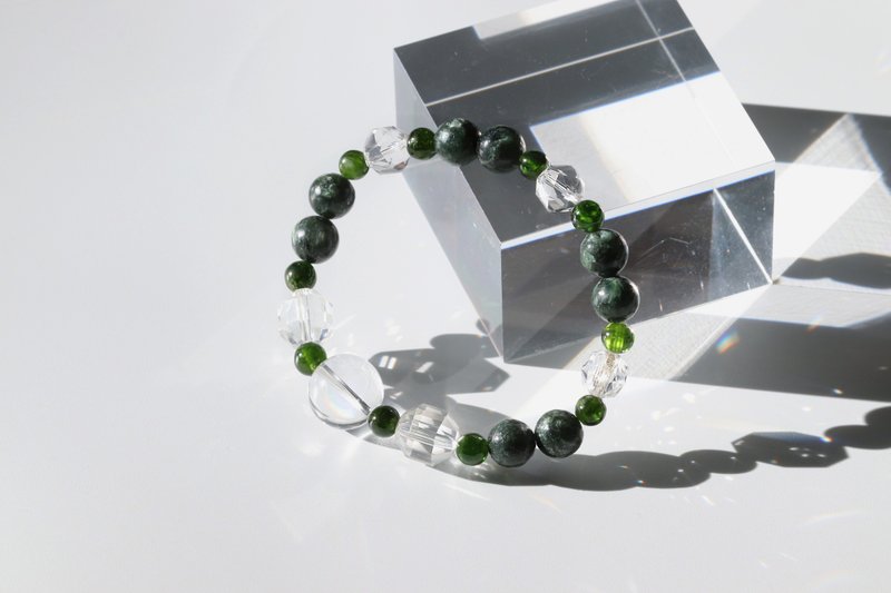 Frost Forest - Rock Crystal Seraphinite Chrome Diopside Gemstone Bracelet - 手鍊/手環 - 寶石 綠色