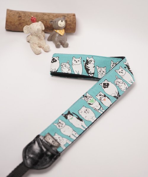 Cat Cat Looking At You (Cyan) Decompression Straps Camera Strap Ukulele Camera Strap
