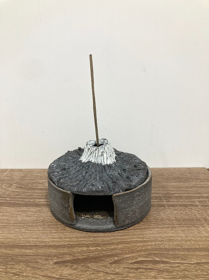 Palo Santo/ Incense Volcano Holder - Items for Display - Pottery Black