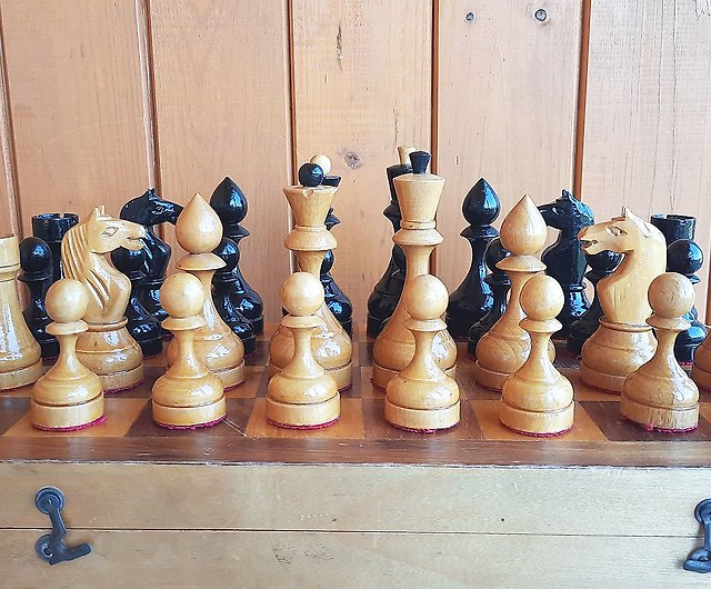 Soviet chess set made of wood produced by Artel -  Portugal