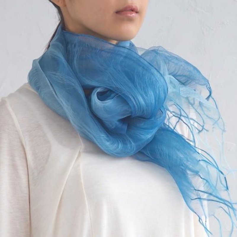 草木染二重織羽毛絲巾 圍巾 藍染 - 絲巾 - 絲．絹 藍色