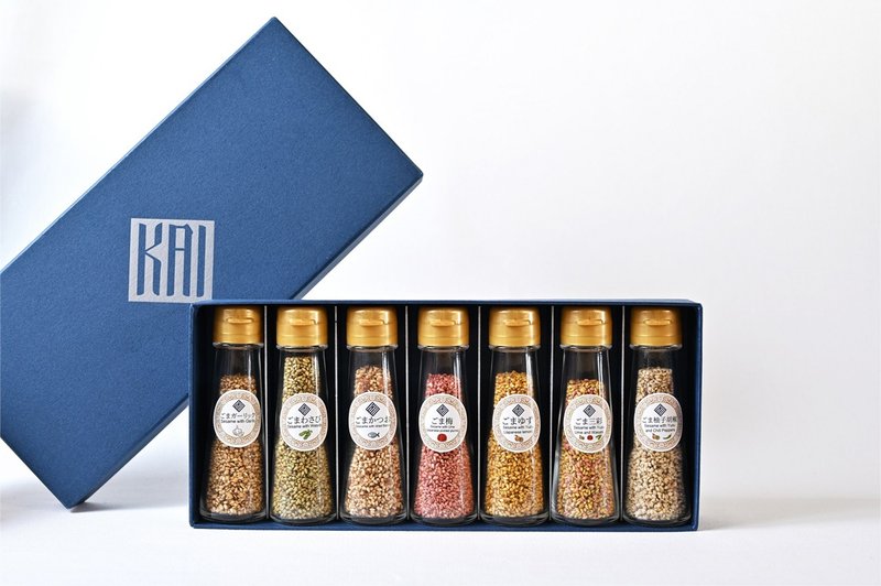 [Direct from Japan] Nishiki Market Kai | Kyoto Furikake Bottle Gift Set of 7 Selections from Delicacies Shop_G-049 - Sauces & Condiments - Fresh Ingredients Khaki