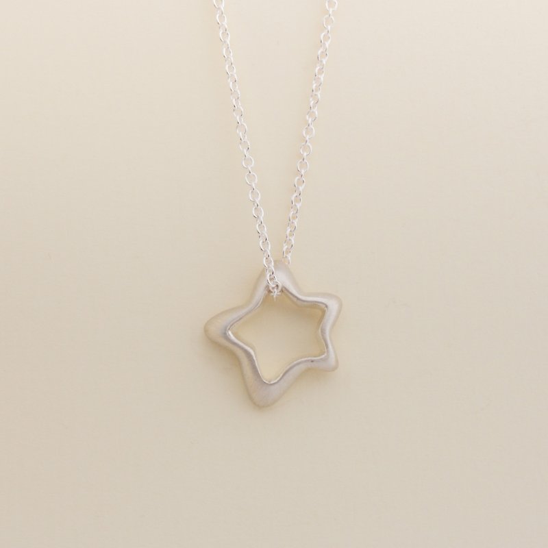 Cookie Star Necklace - สร้อยคอ - เงินแท้ สีเงิน