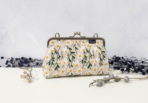 立体刺繍 小白花口金 バッグ クラッチ サイドバッグ ショルダー