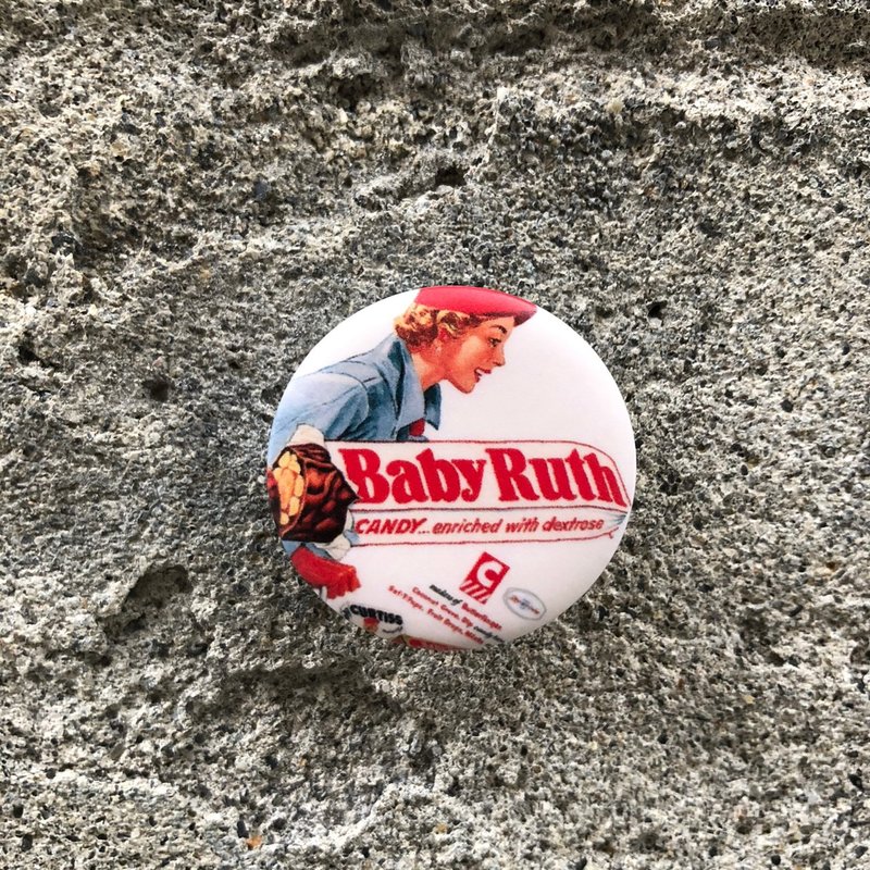 Baby Ruth 胸針 別針 - 胸針 - 塑膠 多色