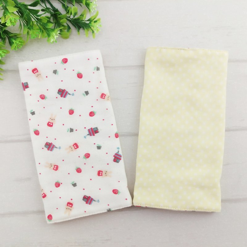 Optional cloth. Strawberry rabbit x little bit. Japan six-yarn double-sided strap bibs / scarves saliva towel (2 / group) - Bibs - Cotton & Hemp Yellow