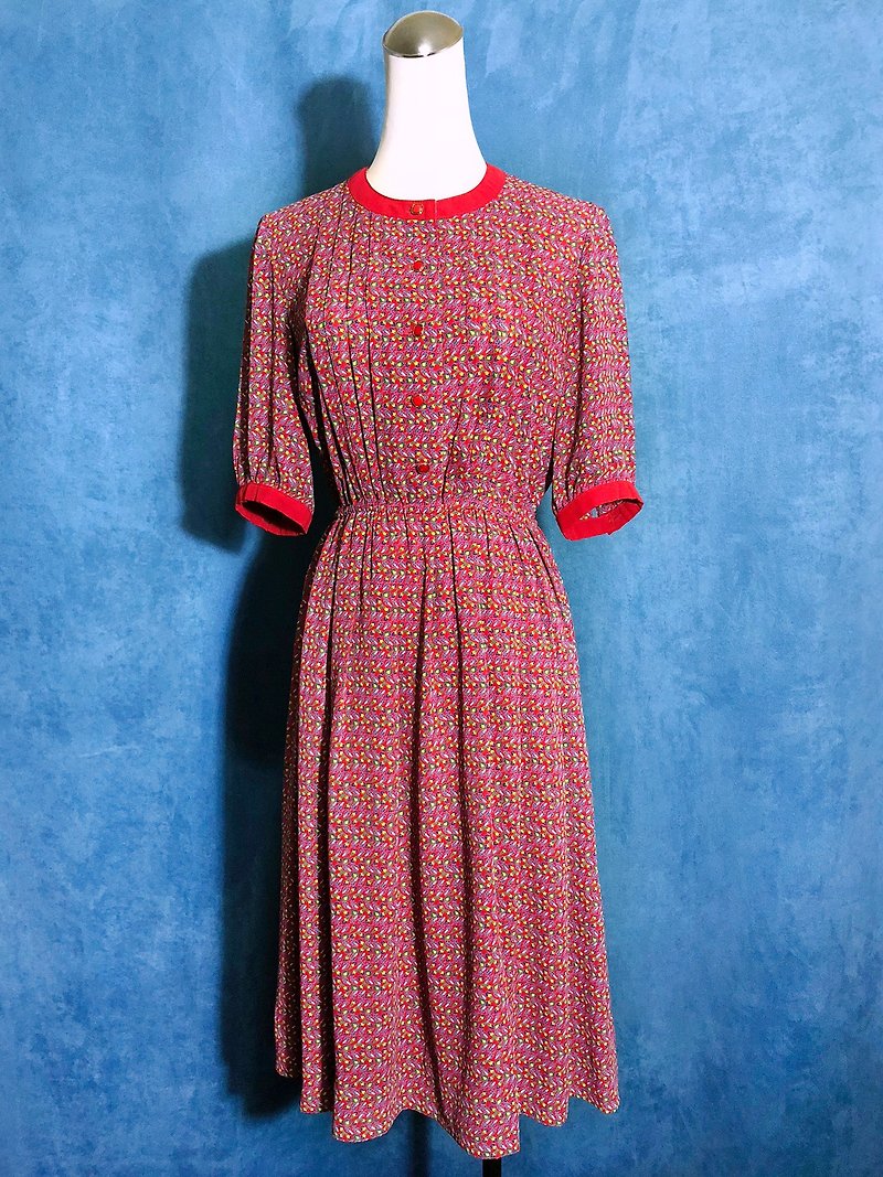 Red printed chiffon short-sleeved vintage dress / bring back VINTAGE abroad - ชุดเดรส - เส้นใยสังเคราะห์ สีแดง