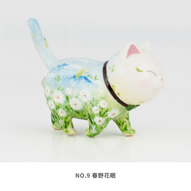 名畫水彩手繪貓咪公仔【花園系列】 - 擺飾/家飾品 - 塑膠 多色