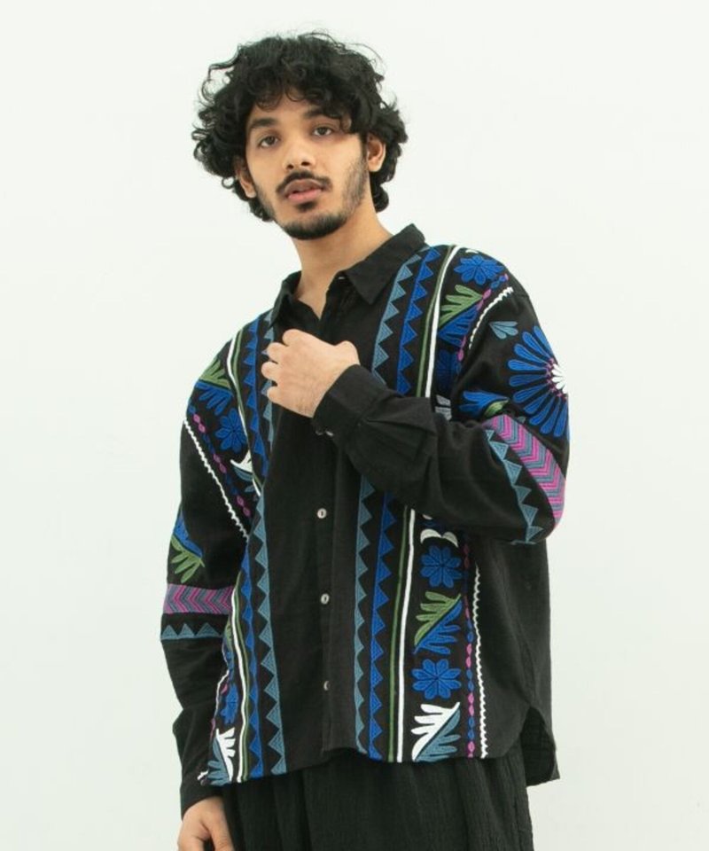 【熱門預購】靈韻蘇札尼日月生命力工藝刺繡襯衫(3色)ILL-5106 - 男襯衫/休閒襯衫 - 其他材質 