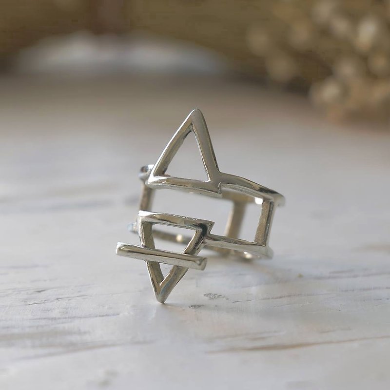 錬金術師の指輪手作りのミニマリストシルバーフェミニンなキュートな幾何学模様 - リング - 金属 シルバー