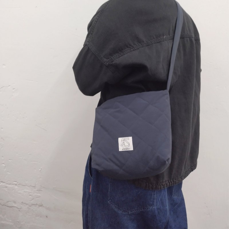 【Apostrophe_s_0】Quilted handbag | pillow bag size SML - Messenger Bags & Sling Bags - Cotton & Hemp 