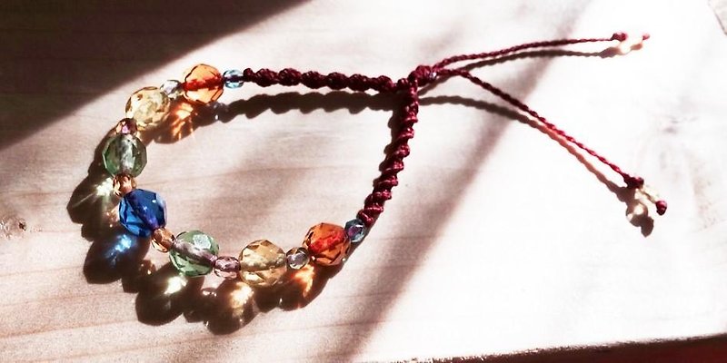 French glass beads ◇ Macrame bracelet - สร้อยข้อมือ - แก้ว 