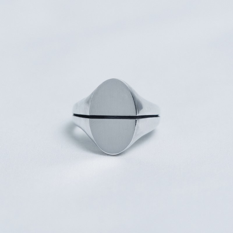 One line oval ring - General Rings - Sterling Silver Silver