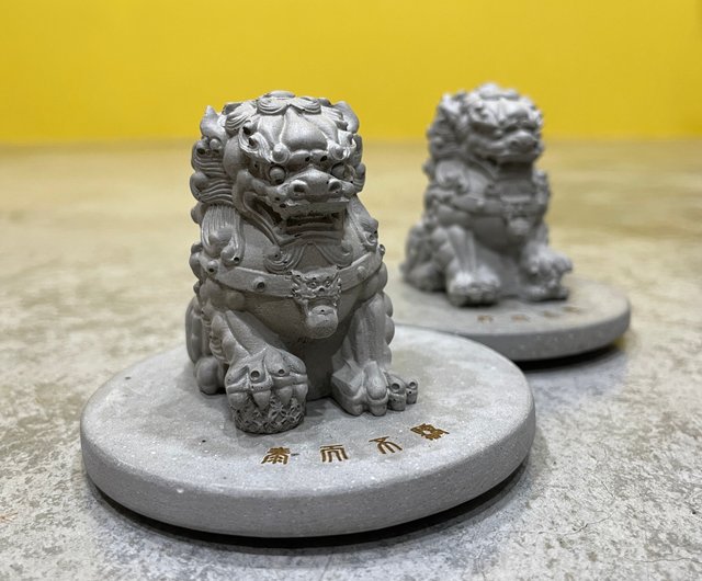 ライオン　石　置物 ライオン 石 置物