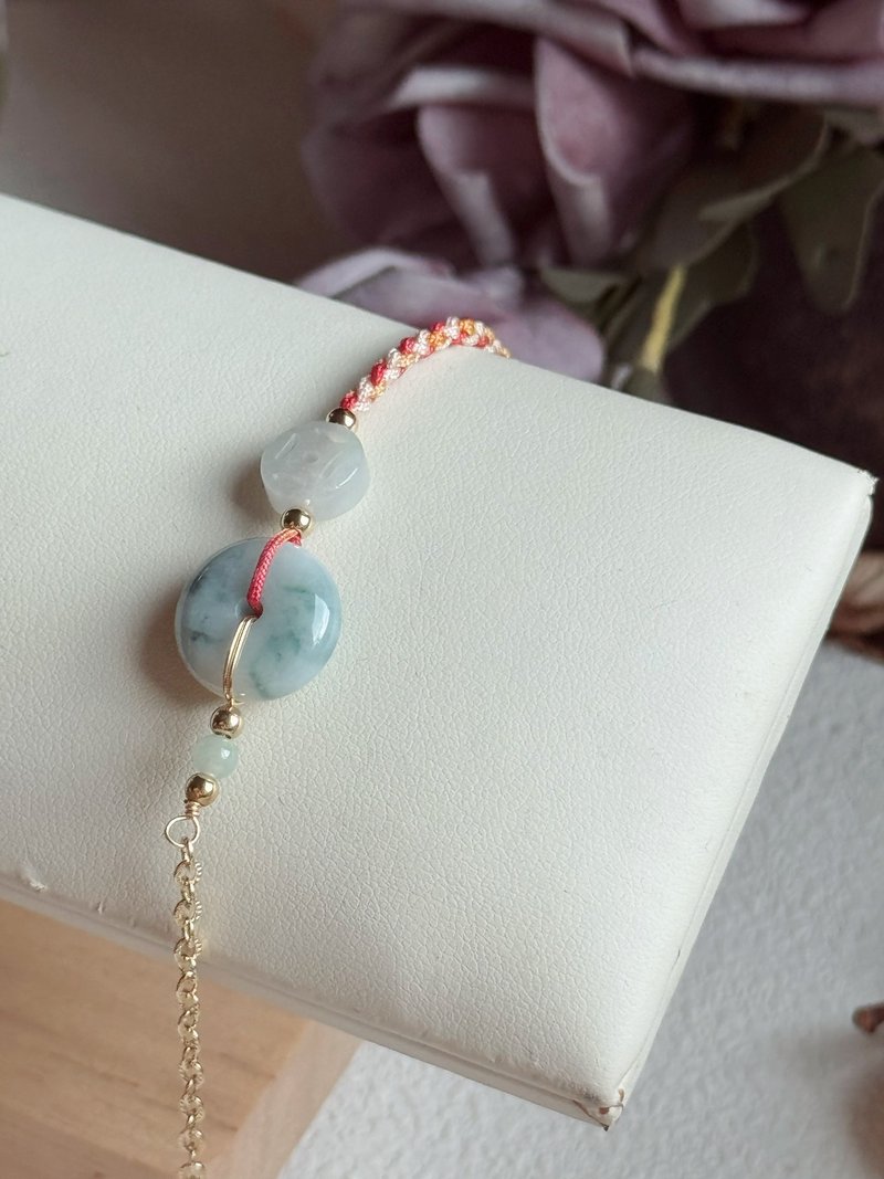 AZ 白底飄花平安帶財扣新中式設計手鍊 - 手鍊/手鐲 - 寶石 