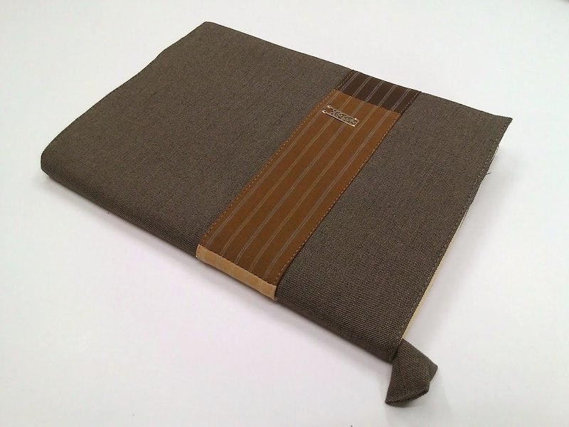 極上のA5布製ブックカバー（単品）B03-027 - ブックカバー - その他の素材 