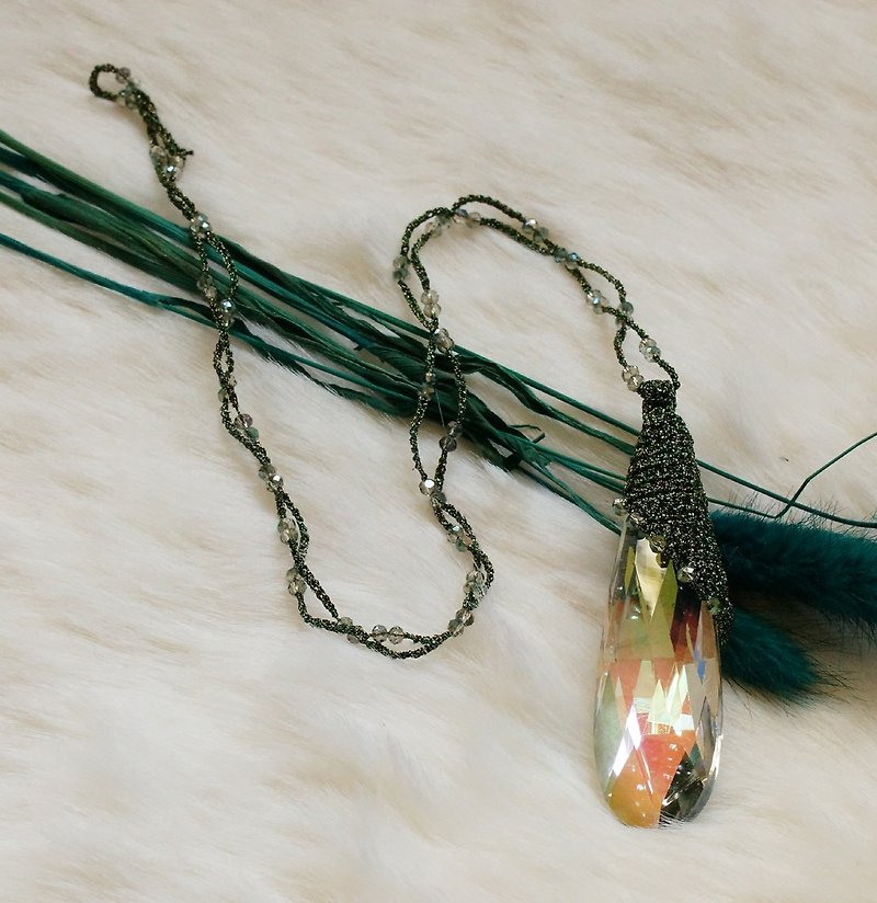 ハンドフック金属ワイヤー長いドロップガラスのペンダントのペンダント - ネックレス - ガラス グリーン