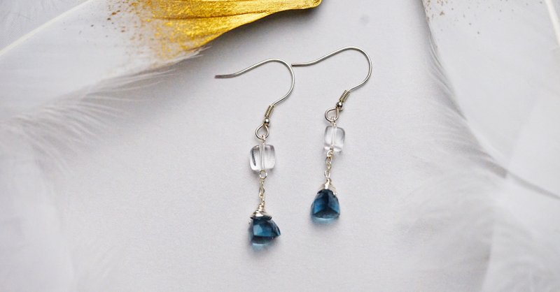 純手工製作白水晶石英石耳環 - 耳環/耳夾/耳骨夾 - 水晶 多色