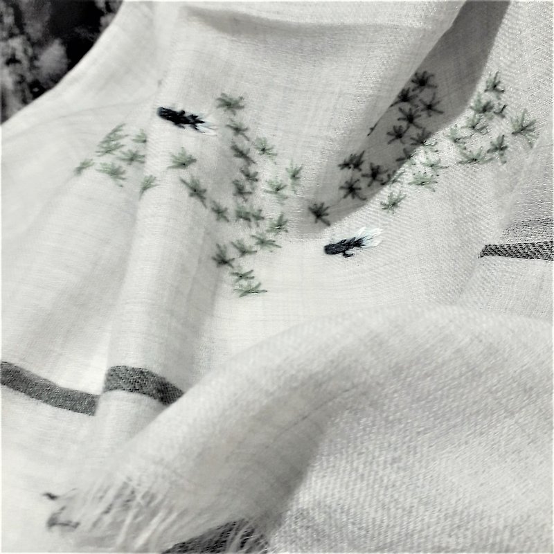 super fine 300s pure cashmere hand embroidery scarf - seaweed & fish - Knit Scarves & Wraps - Wool Gray