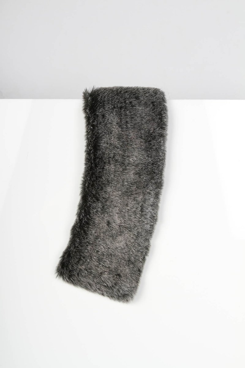 Faux fur collar-black and gray short hair - Knit Scarves & Wraps - Polyester Black