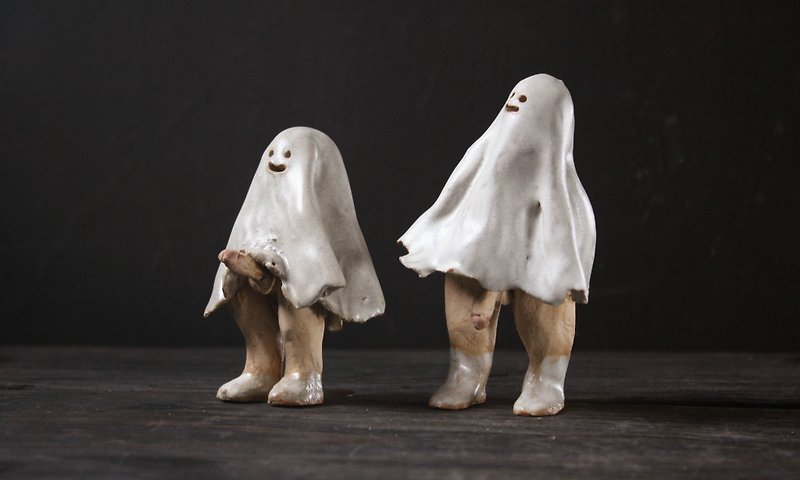 Butt Poke Ghost Couple (Ceramic Valentine Gay) - Stuffed Dolls & Figurines - Pottery White