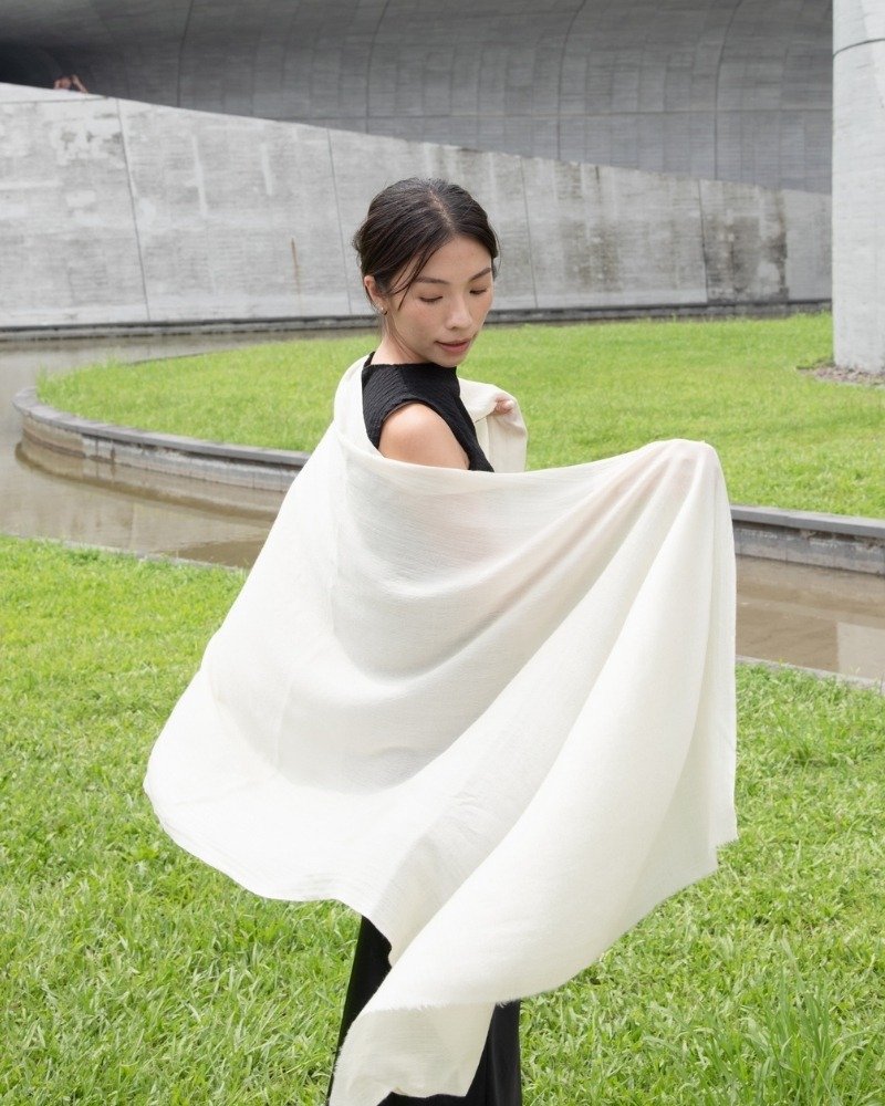 【保暖道具】喀什米爾 Cashmere 羊毛圍巾 - 白 - 圍巾/披肩 - 羊毛 灰色