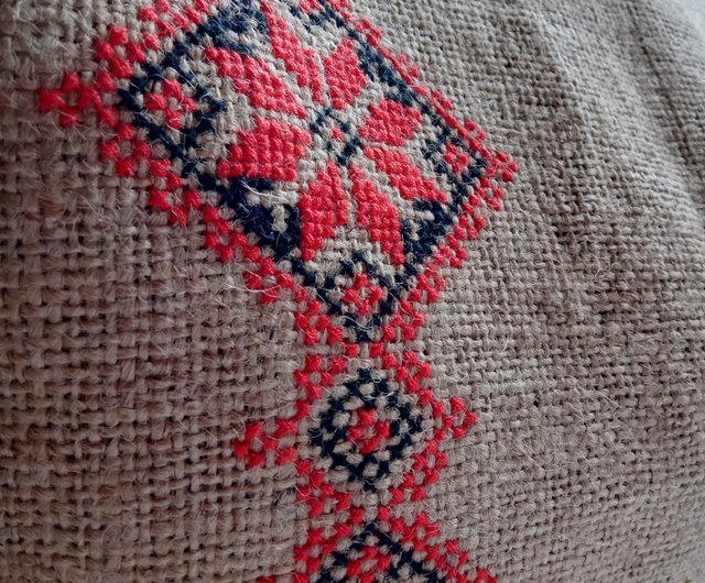 ラバリ刺繍bagとウクライナブラウスとウクライナ刺繍のbag4個セット ラバリ刺繍bagとウクライナブラウスとウクライナ刺繍のbag4個