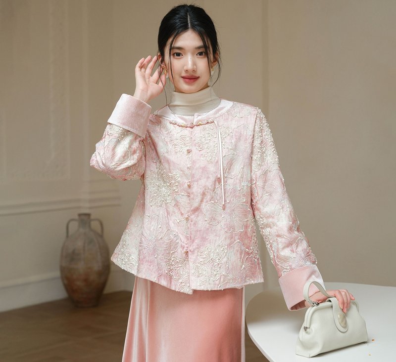 【溫婉氣質】新中式復古中國風 刺繡拼絨短外套/半裙 - 女大衣/外套 - 其他材質 粉紅色