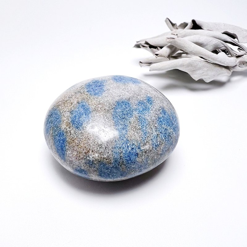 減輕。手把 一圖一物 療癒 高振頻礦石 l K2 Blue石 共生礦 l - 裝飾/擺設  - 石頭 多色