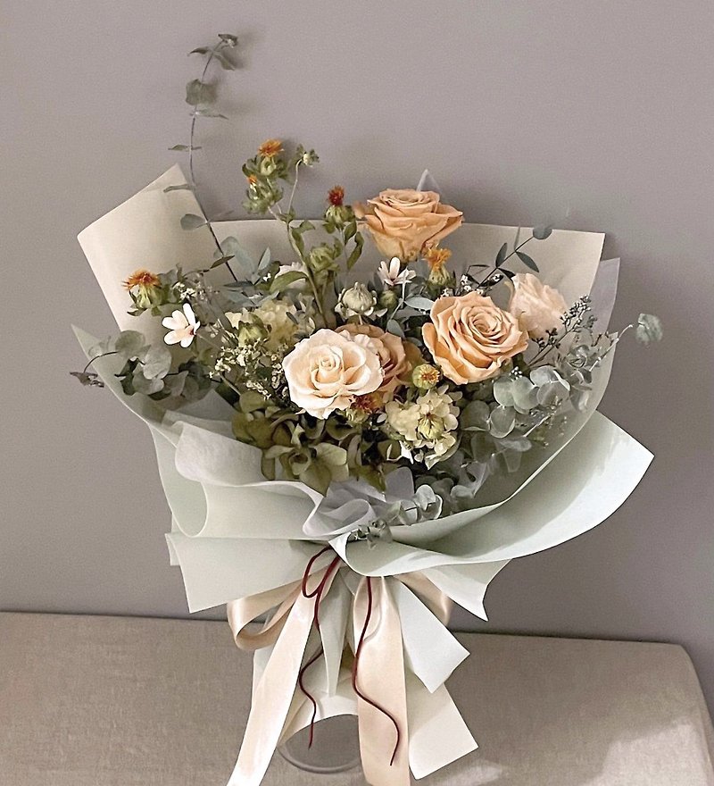 [Dry flowers without withering] Classical yellow-green without withering roses natural wind drying bouquet - Dried Flowers & Bouquets - Plants & Flowers 