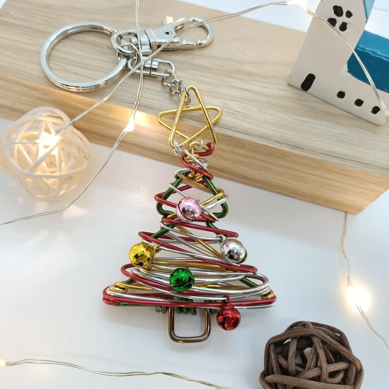 Craftsman aluminum wire creation, gift exchange, Christmas tree Christmas tree Christmas Merry Christmas - ที่ห้อยกุญแจ - อลูมิเนียมอัลลอยด์ 