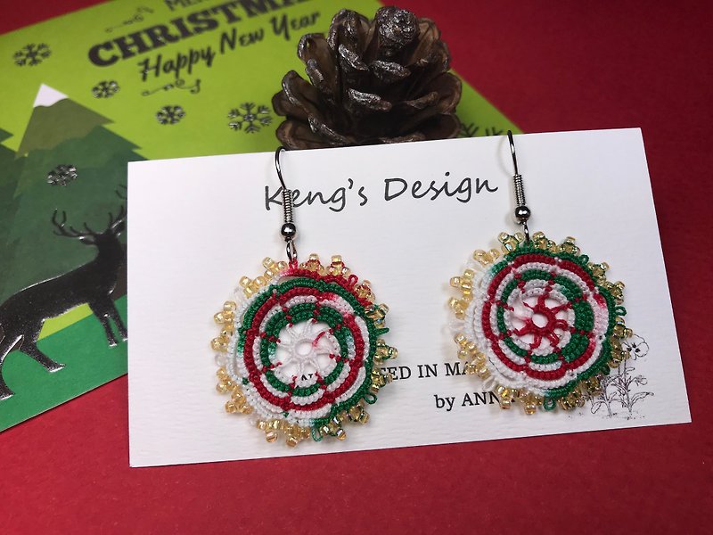 tatted lace Christmas earrings - Earrings & Clip-ons - Cotton & Hemp Multicolor