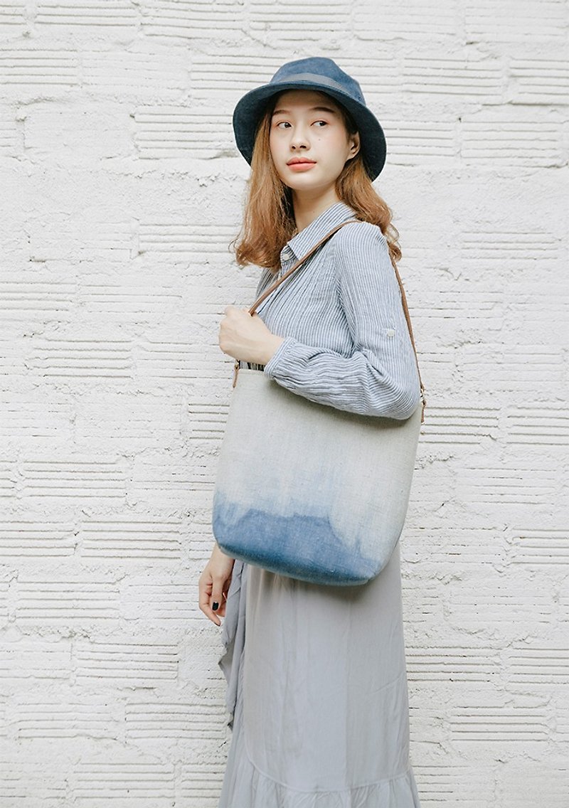 Indigo Dyed Shoulder bag, Linen Shoulder Bag - Handbags & Totes - Linen Blue