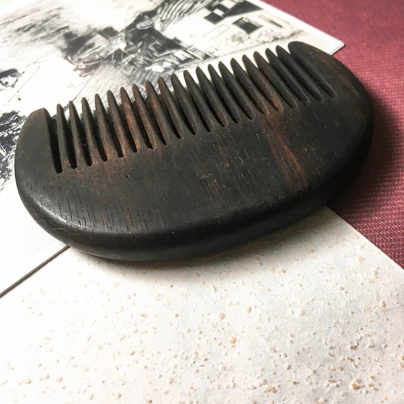 Handmade Japanese style wooden comb-ebony - Other - Wood Black