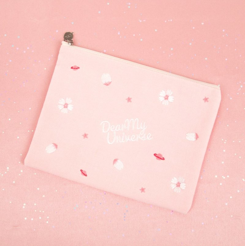 Cherryblossom universe pouch 2018 櫻花化妝包 - 化妝包/收納袋 - 棉．麻 粉紅色