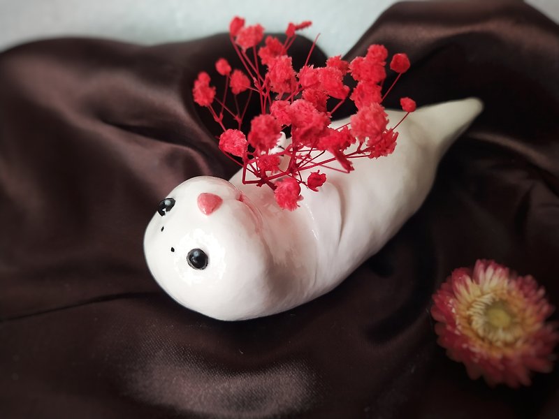 I'm Just So Cute Series Seal Baby Flower Arrangement - Pottery & Ceramics - Porcelain White