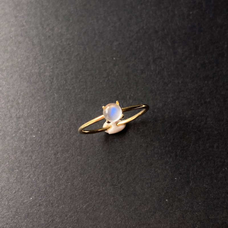18kgp + SV925 Tanzanian Blue Moonstone / mini one stone ring - General Rings - Gemstone Blue