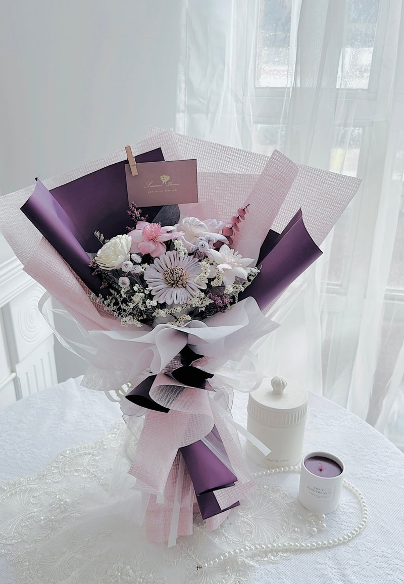 Dried purple preserved flowers bouquet - ตกแต่งผนัง - พืช/ดอกไม้ สีม่วง