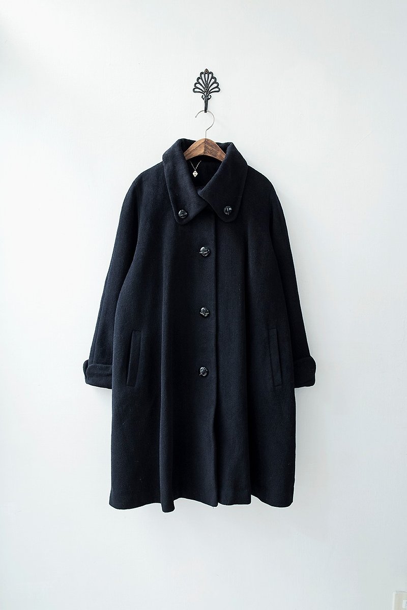 Banana Flyin '| vintage | accompany me to see snow wool coat jacket - Women's Casual & Functional Jackets - Paper 