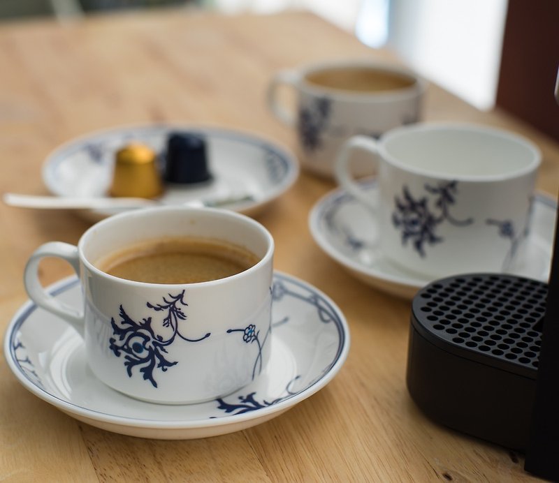 青花骨瓷精巧咖啡杯盤組 - 咖啡杯 - 瓷 多色