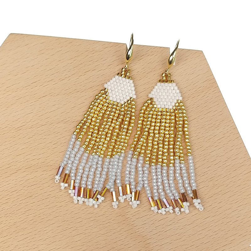 Gold-White Waterfall Beaded Tassel Earrings - ต่างหู - วัสดุอื่นๆ สีทอง