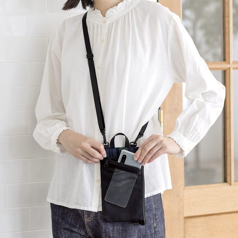 【Kraso】Multi-compartment vertical and horizontal lightweight mobile phone carrier bag - กระเป๋าแมสเซนเจอร์ - เส้นใยสังเคราะห์ 
