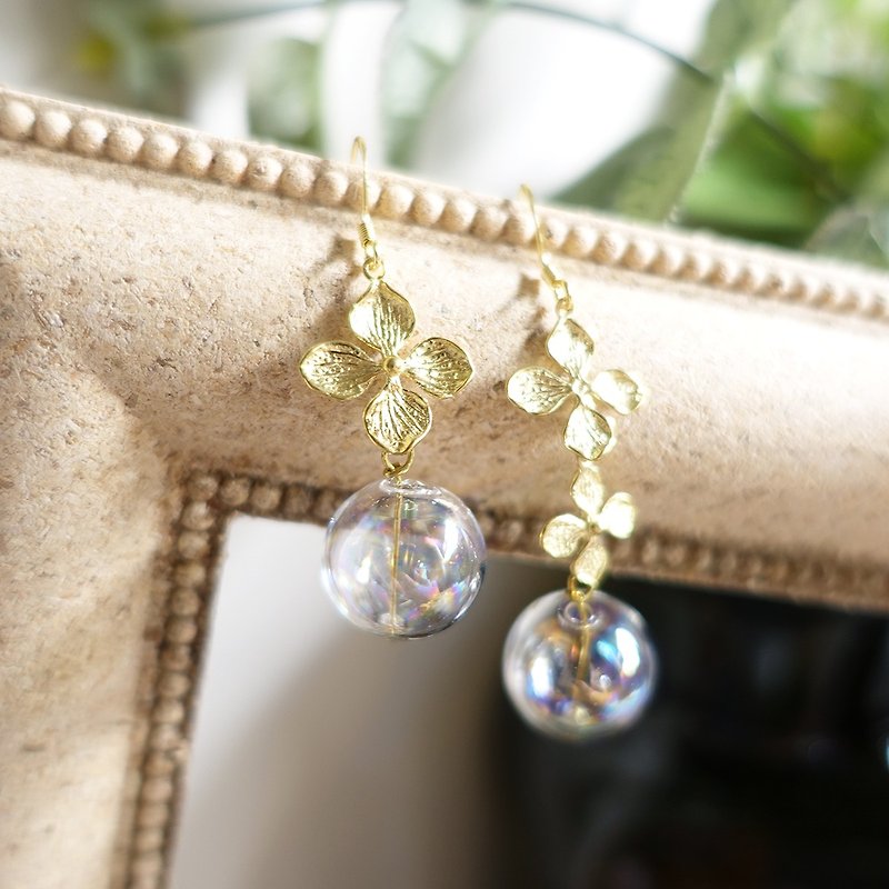 Dream Garden Hortensia Dutch winter Mejia Bronze earrings hollow glass earrings / Clip-On - Earrings & Clip-ons - Copper & Brass Gold