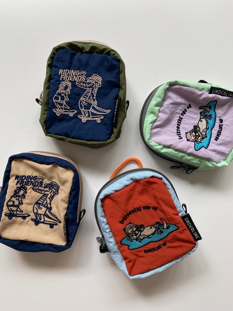 Embroidery pocket bag - กระเป๋าใส่เหรียญ - ผ้าฝ้าย/ผ้าลินิน หลากหลายสี