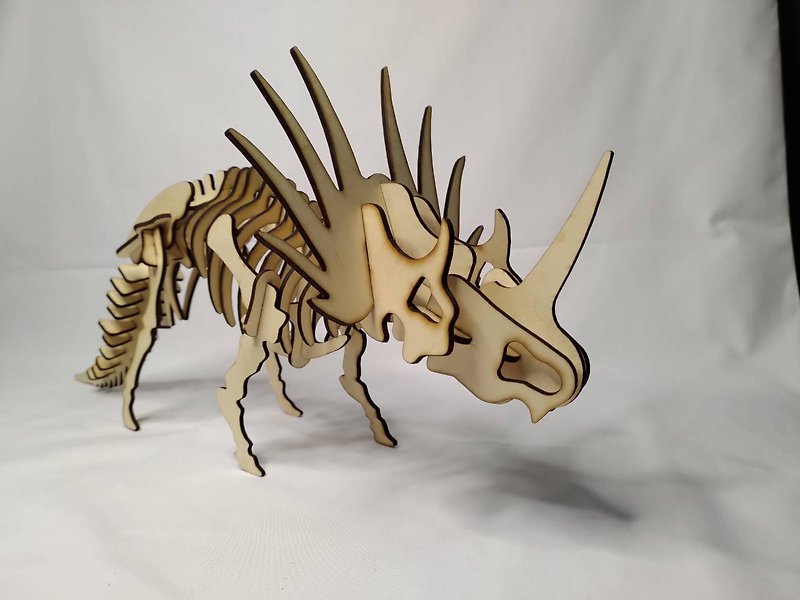木製三角龍 材藝包/Wood Triceratops