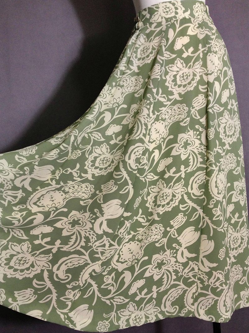 Ping-pong vintage [vintage skirt / flower romantic silhouette vintage dress] abroad back VINTAGE - Skirts - Polyester Green