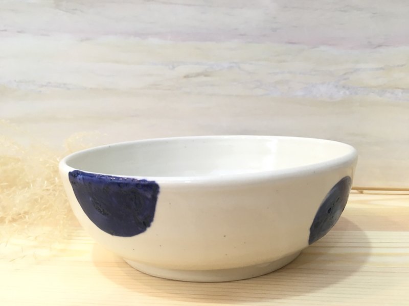 藍點點-手作陶碗 - 碗 - 陶 藍色