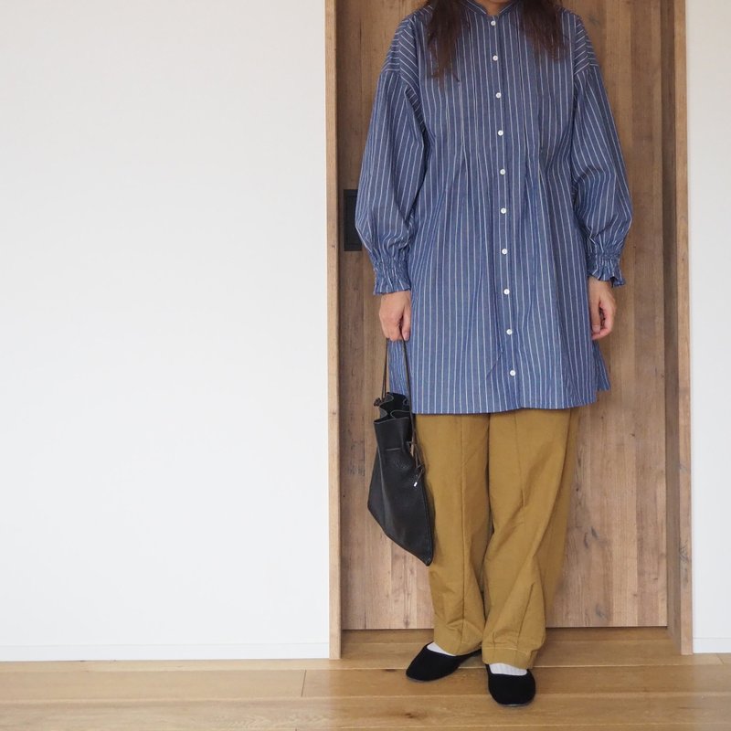 Cotton linen stripe shirt / BLUE - Women's Shirts - Cotton & Hemp Blue