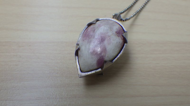 Polygonal Mouse Pendant - 項鍊 - 寶石 粉紅色